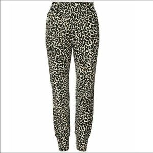 Amelia spotted joggers by cabi